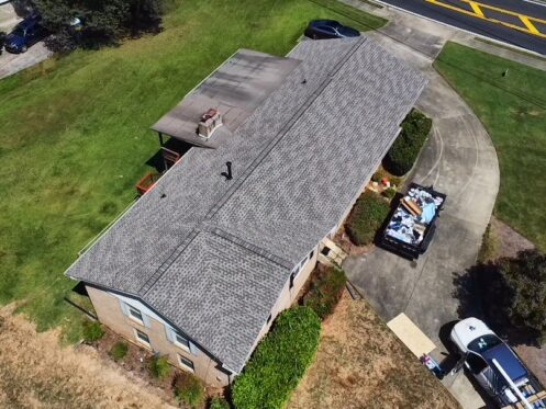 Accent Roofing Service Earns 2025 Angi Super Service Award